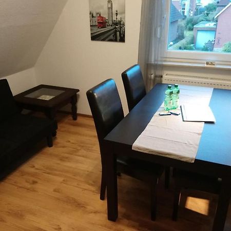 אולדנבורג Private Zimmer Bei Der Weser-Ems-Halle מראה חיצוני תמונה