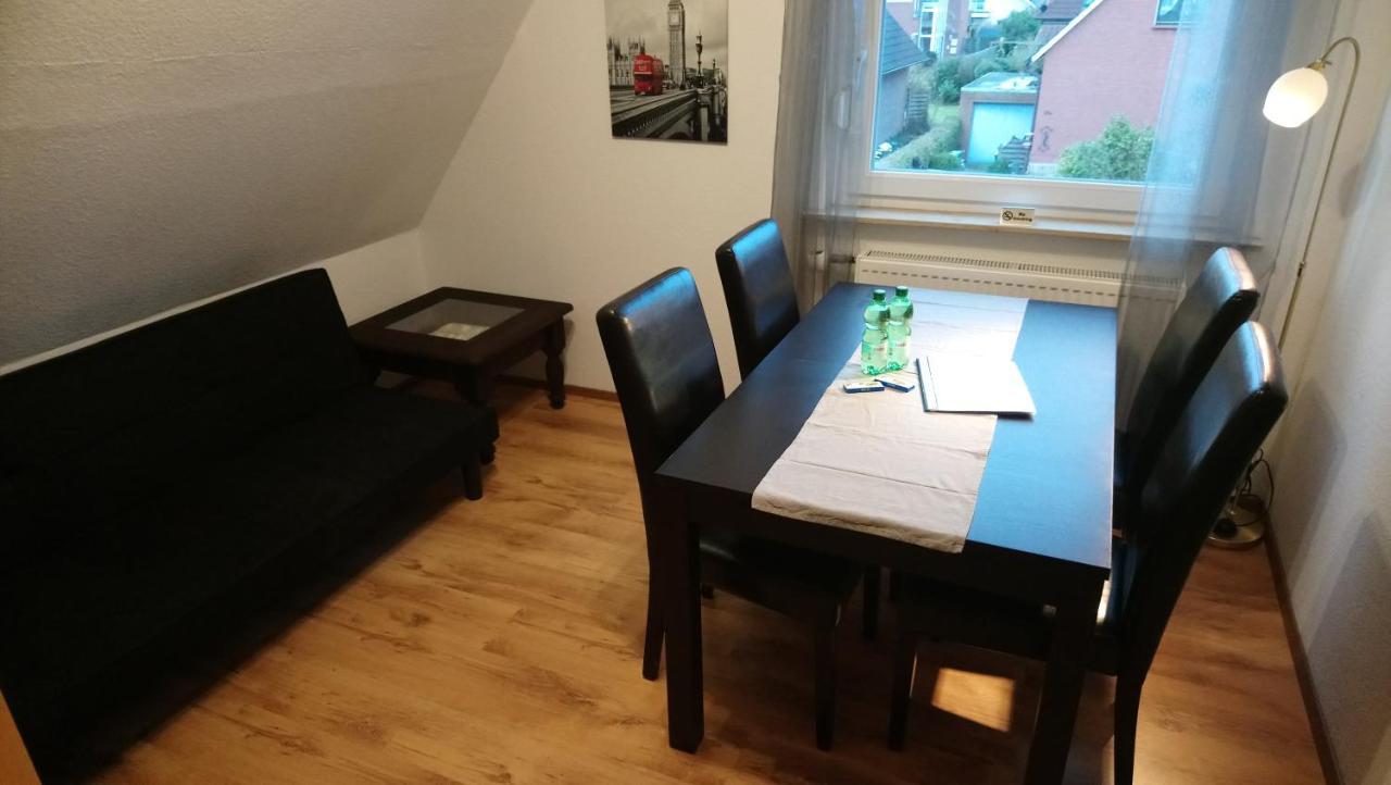 אולדנבורג Private Zimmer Bei Der Weser-Ems-Halle מראה חיצוני תמונה
